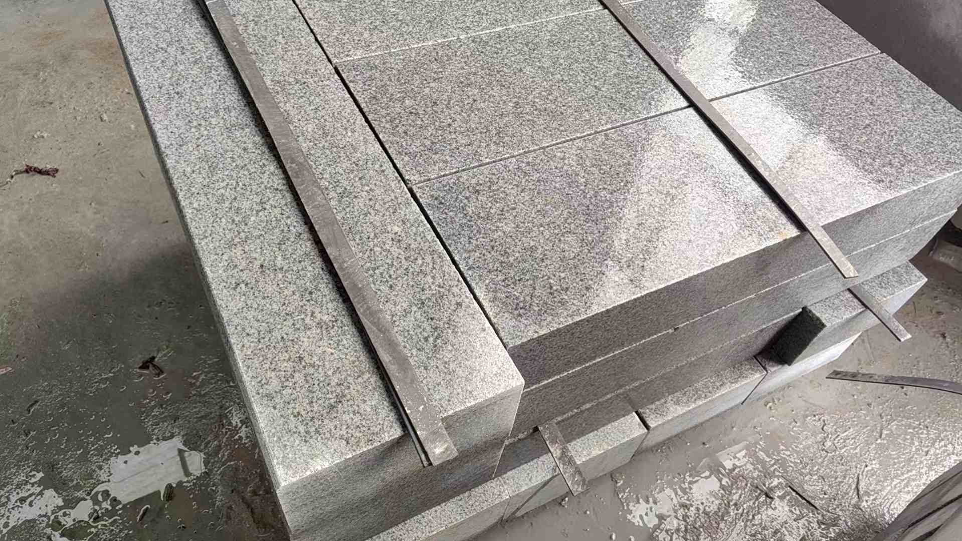 包头芝麻灰 芝麻白 路牙石 路侧石 马路牙子